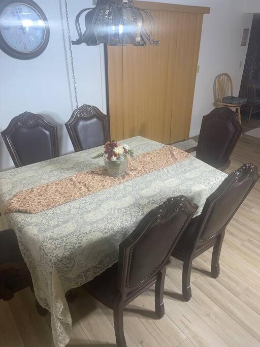 4 Bedroom Home-Casino-State Farm Stadium Only 2 Miles Глендейл Экстерьер фото